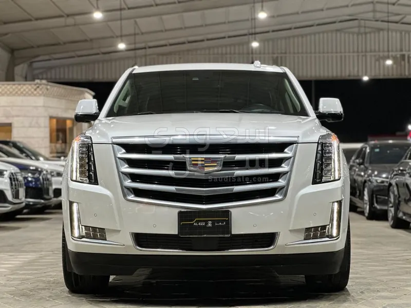 2016 كاديلاك اسكاليد