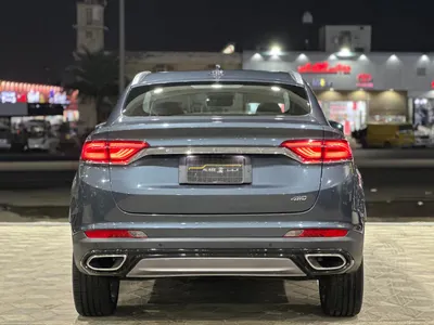 2022 جيلي توجيلا