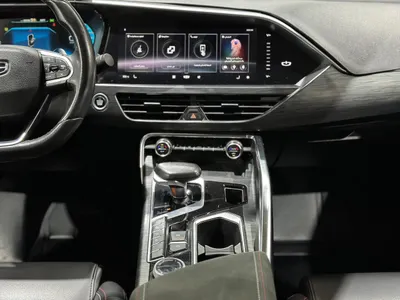 2022 جيلي توجيلا