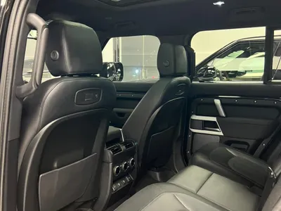 2022 لاند روفر ديفيندر اكس داينمك