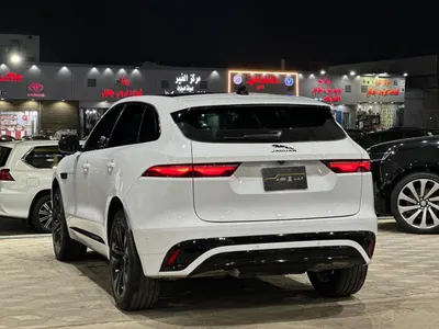 2024 جاكوار اف-بيس