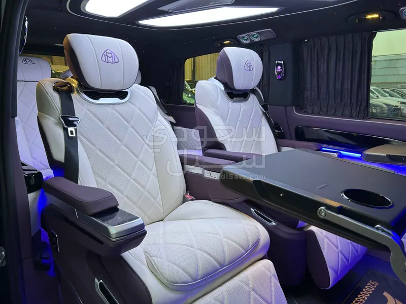 2025 مرسيدس - بنز فيتو