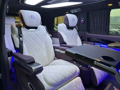 2025 مرسيدس - بنز فيتو