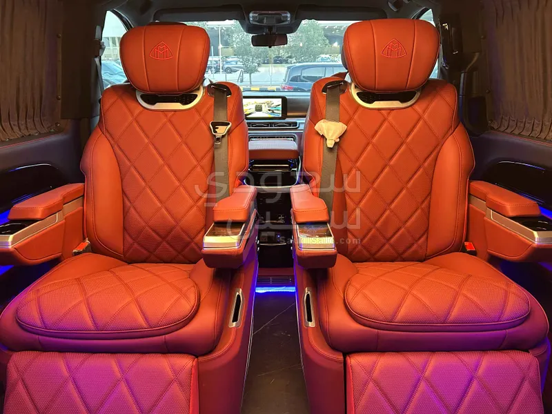 2025 مرسيدس - بنز فيتو