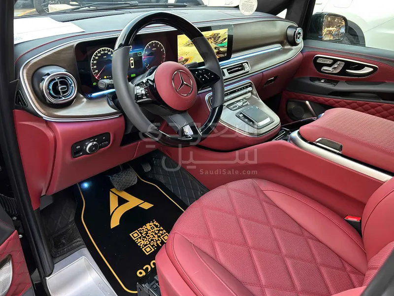 2025 مرسيدس - بنز فيتو