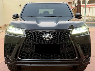 2023 لكزس إل إكس 600 إف