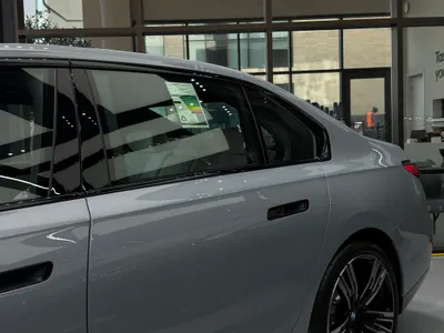 2026 بي ام دبليو الفئة السابعة 735أي