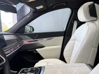 2026 بي ام دبليو الفئة السابعة 735أي