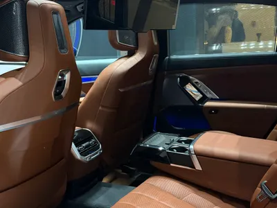 2026 بي ام دبليو الفئة السابعة 735أي