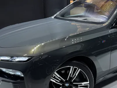 2026 بي ام دبليو الفئة السابعة 735أي