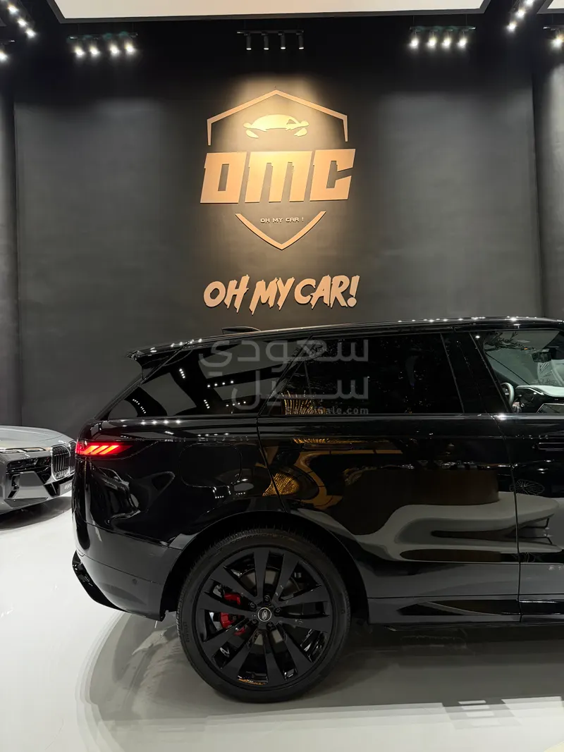 2025 لاند روفر رينج روفر سبورت اتش اس اي