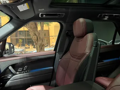 2025 لاند روفر رينج روفر سبورت اتش اس اي