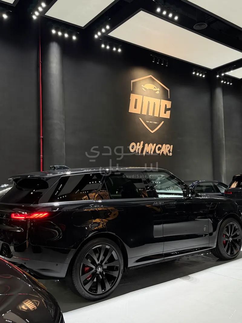 2025 لاند روفر رينج روفر سبورت اتش اس اي