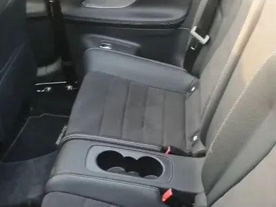 2023 مرسيدس - بنز إي 200 أي إم جي