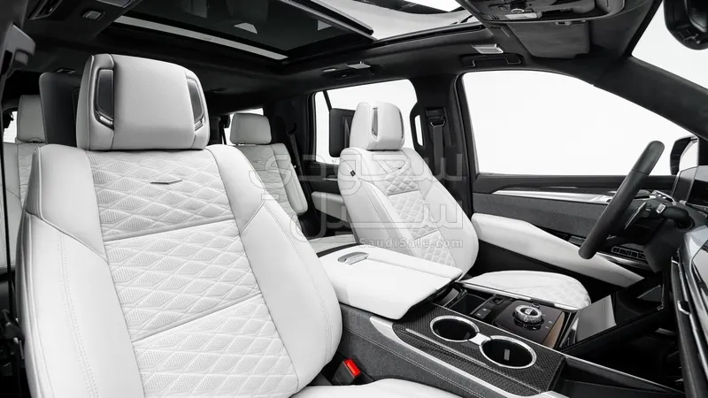 2025 كاديلاك اسكاليد في