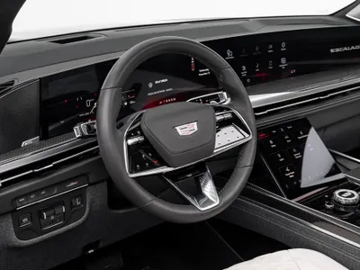 2025 كاديلاك اسكاليد في