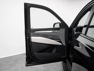 2025 كاديلاك اسكاليد في