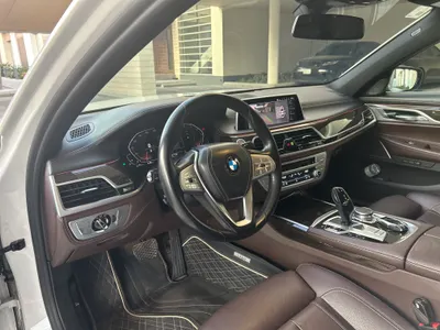 2022 بي ام دبليو الفئة السابعة 730 إل أي