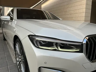 2022 بي ام دبليو الفئة السابعة 730 إل أي