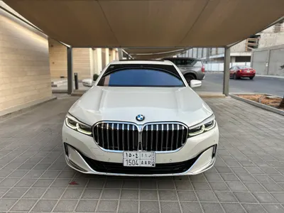 2022 بي ام دبليو الفئة السابعة 730 إل أي