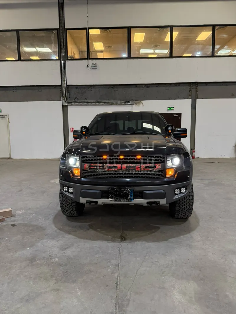 2014 فورد اف 150 اس في تي رابتر