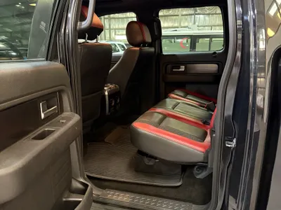 2014 فورد اف 150 اس في تي رابتر