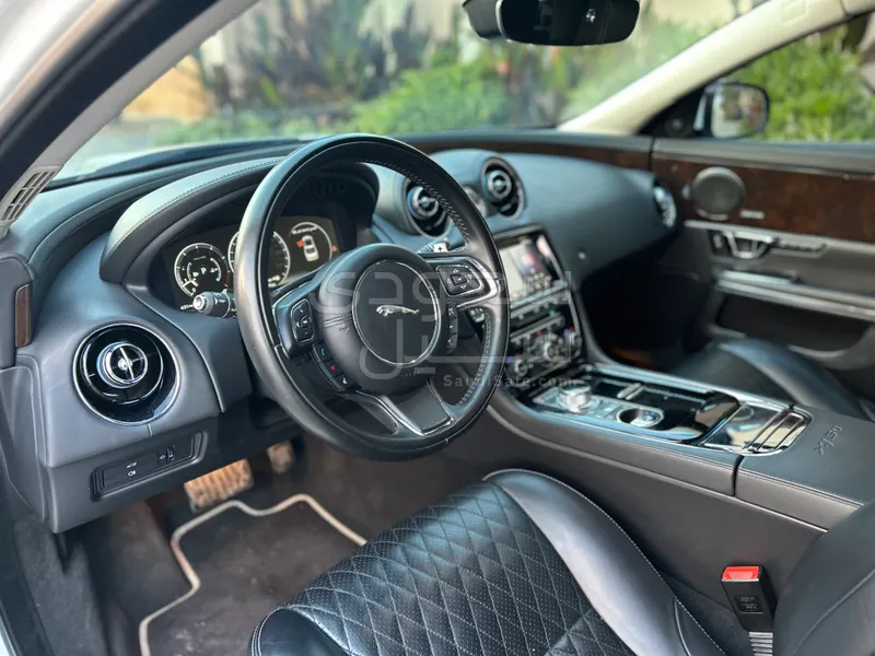 2019 Jaguar XJL Portfolio