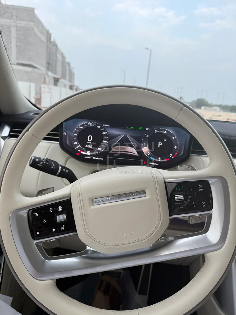 2024 Land Rover Range Rover HSE
