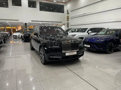 2023 رولز رويس كولينان سلفر بادج