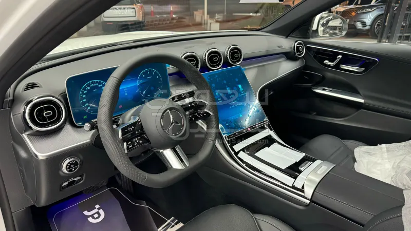 2025 مرسيدس - بنز سي 200