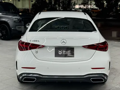 2025 مرسيدس - بنز سي 200