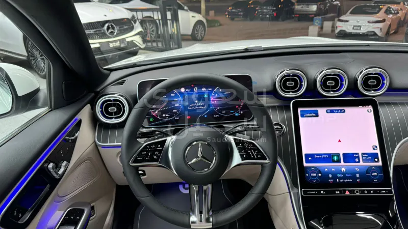 2025 مرسيدس - بنز سي 200
