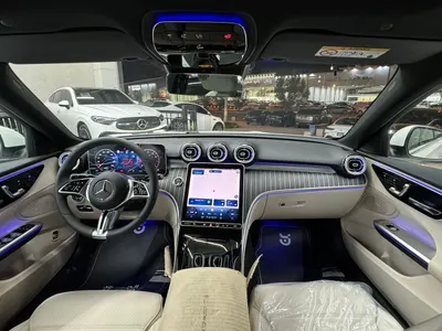 2025 مرسيدس - بنز سي 200