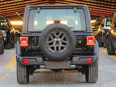 2025 جييب رانجلر سبورت