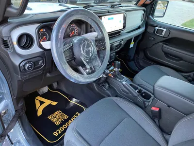 2025 جييب رانجلر سبورت