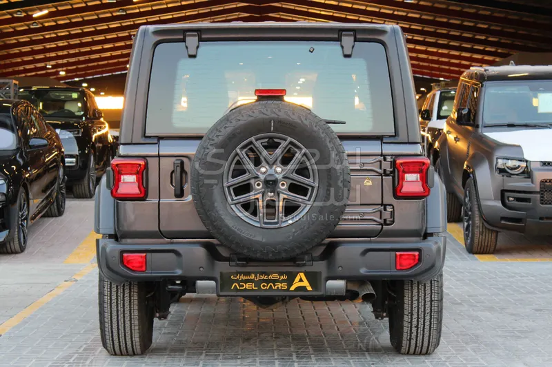 2025 جييب رانجلر سبورت