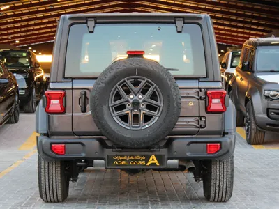 2025 جييب رانجلر سبورت