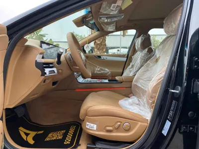 2025 جينيسيس جي 80