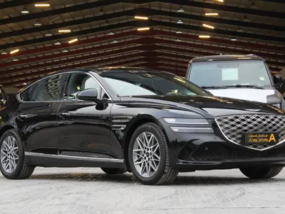 2025 جينيسيس جي 80