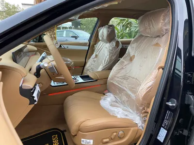 2025 جينيسيس جي 80