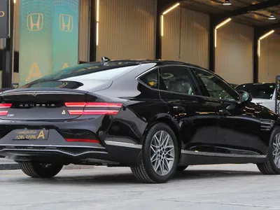 2025 جينيسيس جي 80