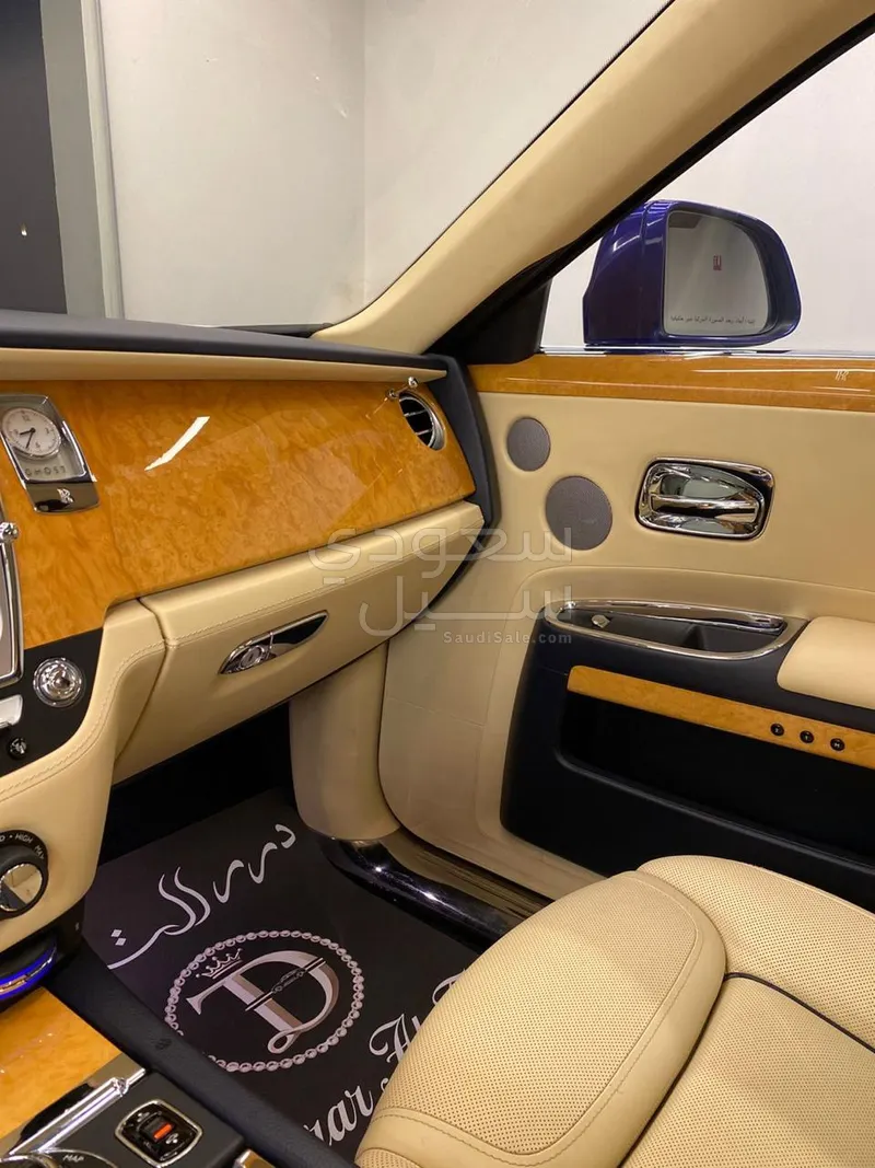 2016 رولز رويس قوست