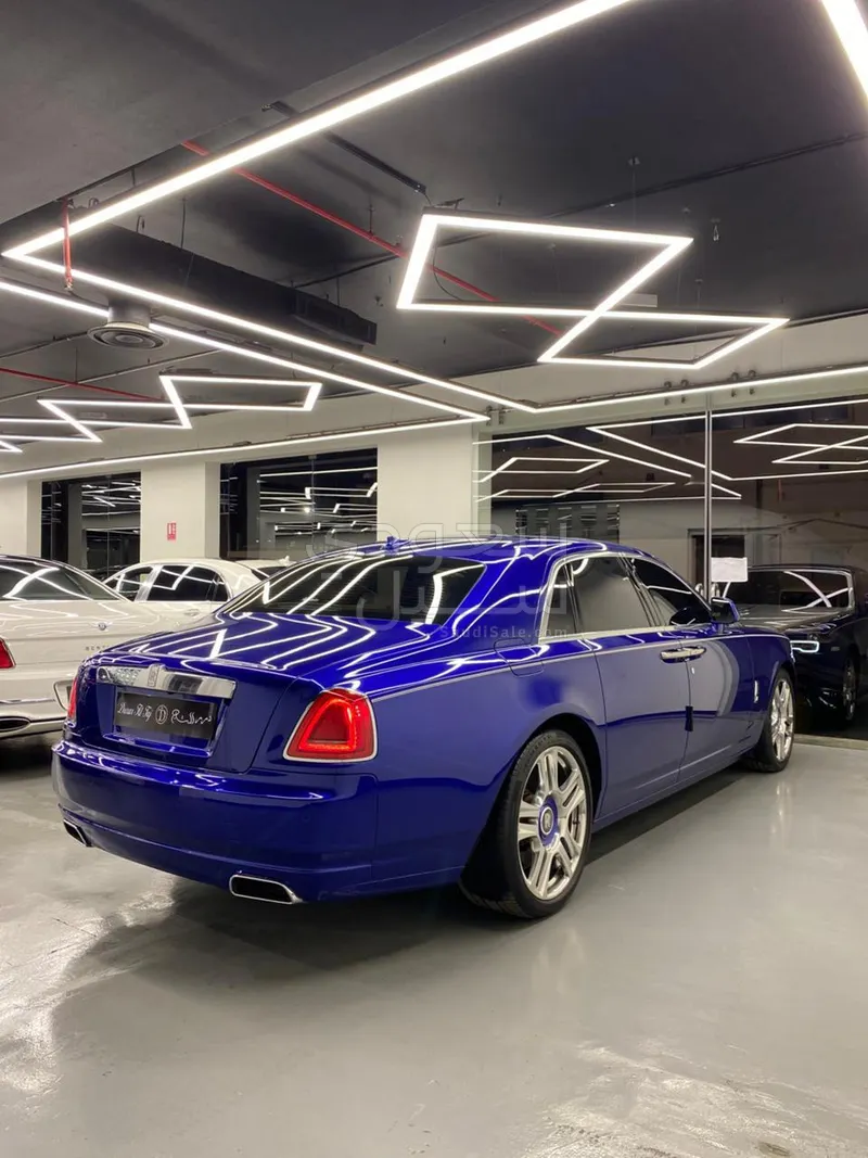 2016 رولز رويس قوست