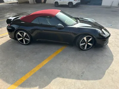 2025 بورش 911 كاريرا كابريوليه