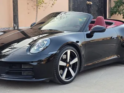 2025 بورش 911 كاريرا كابريوليه