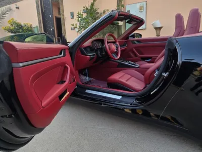 2025 بورش 911 كاريرا كابريوليه