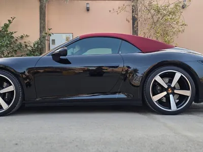 2025 بورش 911 كاريرا كابريوليه