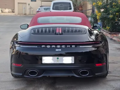 2025 بورش 911 كاريرا كابريوليه