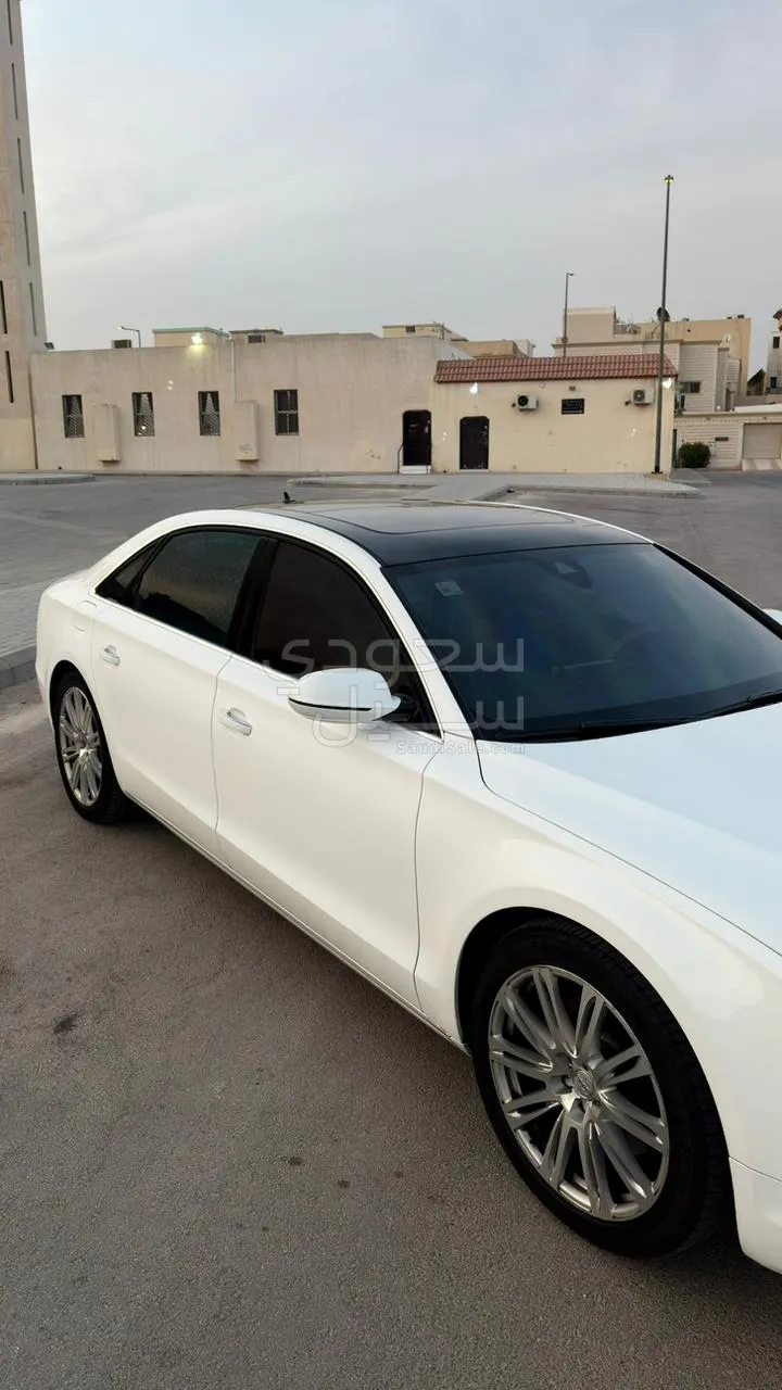 2014 اودي اي 8 ال النسخة السعودية