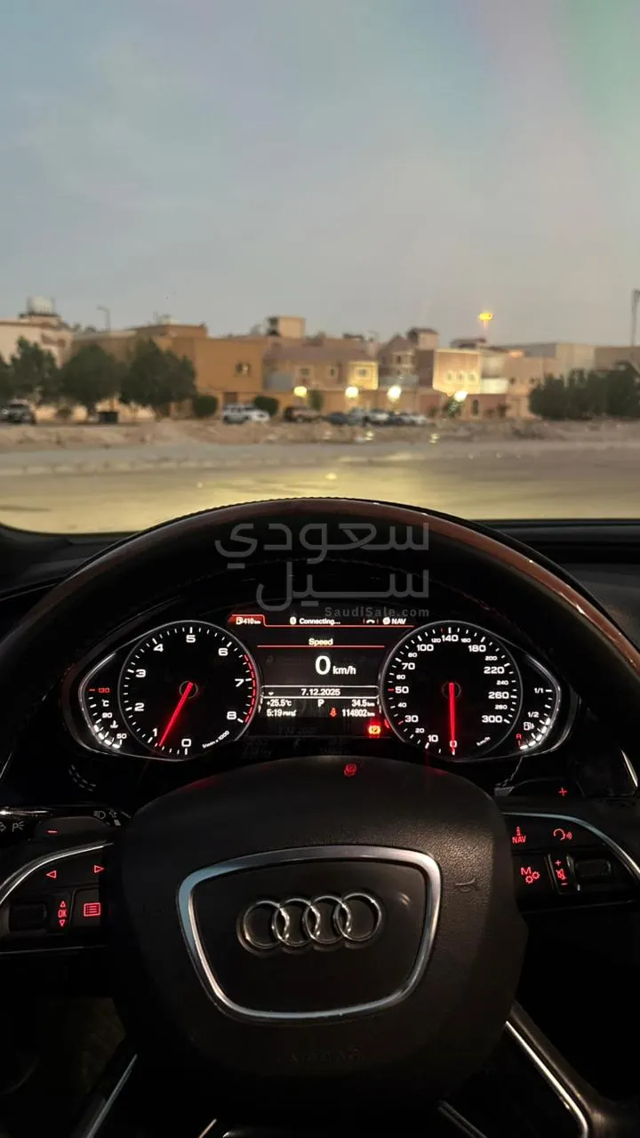 2014 اودي اي 8 ال النسخة السعودية
